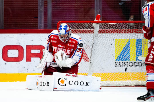Timrås målvakt Sami Rajaniemi släpper in 4-1