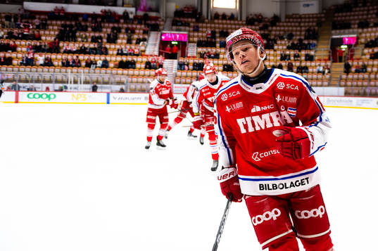 Timrås Filip Westerlund jublar
