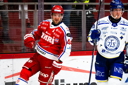 Timrås Jacob Blomqvist jublar