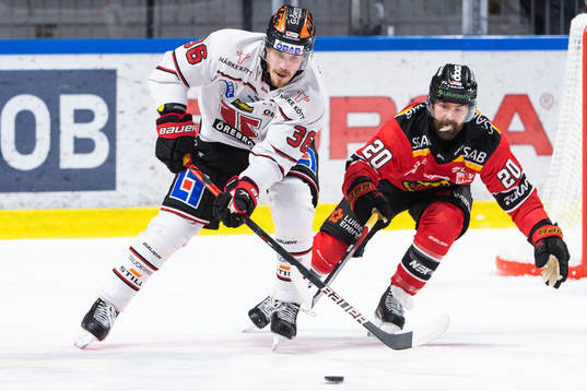 Örebros Emil Larsson och Luleås Jack Connolly