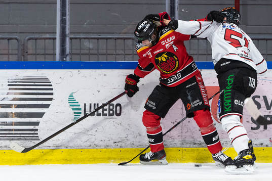 Luleås Linus Omark och Örebros Kristian Näkyvä