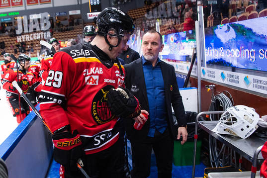 Luleås Erik Gustafsson och tränare Thomas Berglund