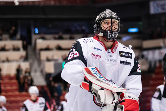 Malmö Redhawks målvakt Oscar Alsenfelt deppar