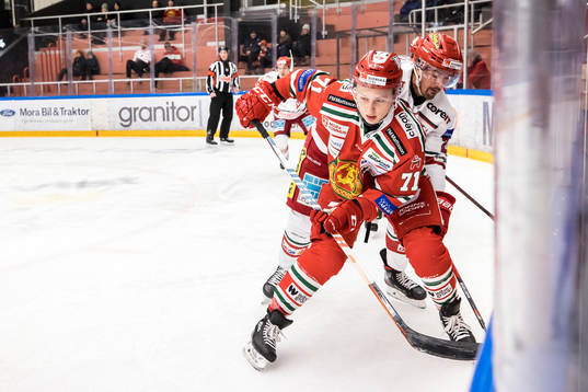 Moras Igor Larionov