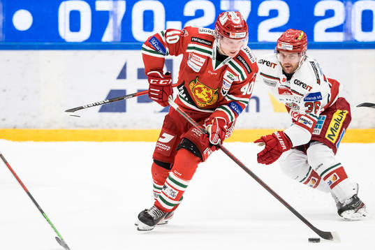 Moras Anton Heikkinen och Modos Sebastian Ohlsson