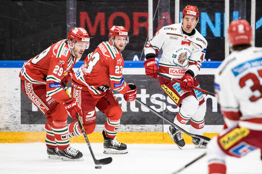 Moras Axel Bergkvist och Modos David Bernhardt