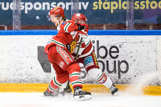 Modos Riley Woods och Moras Isak Pantzare