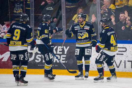 s Taylor Matson, Tommi Huhtala, Tyler Vesel och Chad