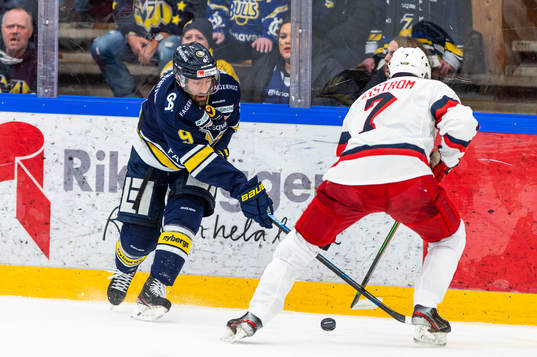 s Taylor Matson och Västerviks Tobias Åhström