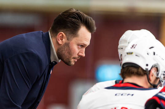 Västerviks tränare Martin Gudmundsson