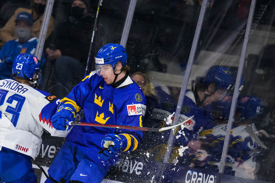 Adam Sykora of Slovakia and Leo Lööf of Sweden