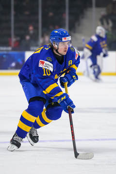 Alexander Holtz of Sweden
