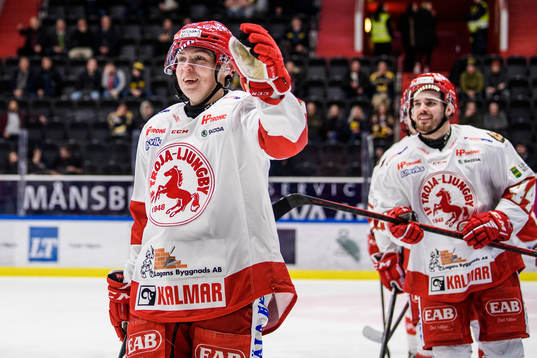 Troja-Ljungbys Victor Öhman jublar