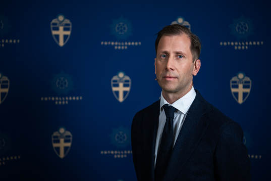 Simon Bank, krönikör Aftonbladet