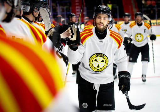 Brynäs Oula Palve gör 0-4 och jublar
