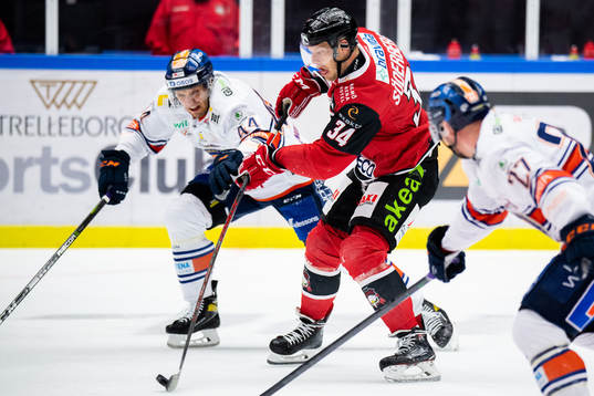 Växjös Peter Andersson och Malmö Redhawks Carl Söderberg