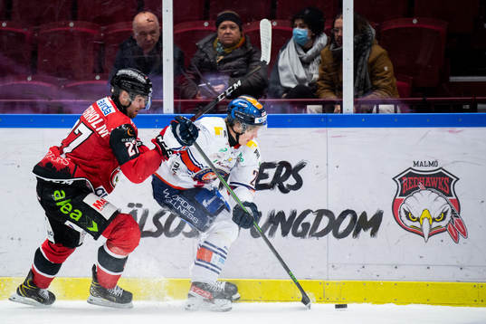 Malmö Redhawks Ponthus Westerholm och Växjös Hugo