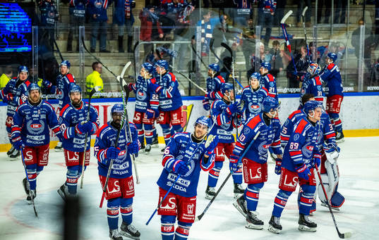 Oskarshamns spelare jublar