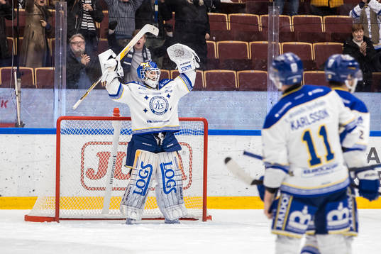 Leksands målvakt Kasimir Kaskisuo jublar