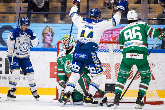 Leksands Carter Ashton jublar