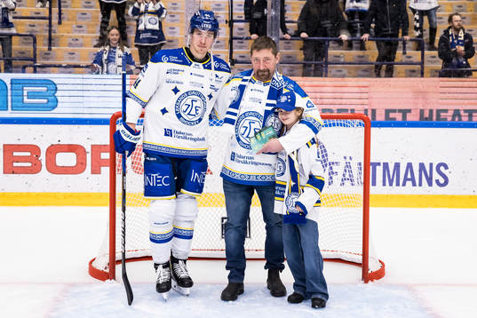 Leksands Carter Ashton utsedd till matchens lirare