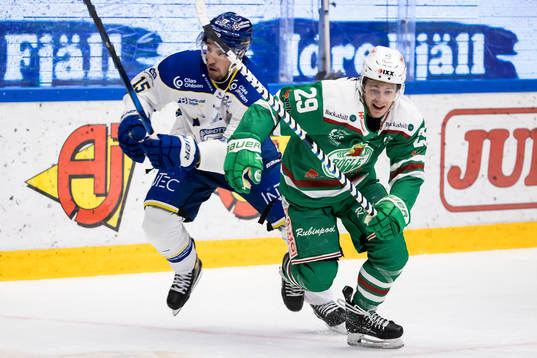 Leksands Max Veronneau och Rögles Tyler Kelleher