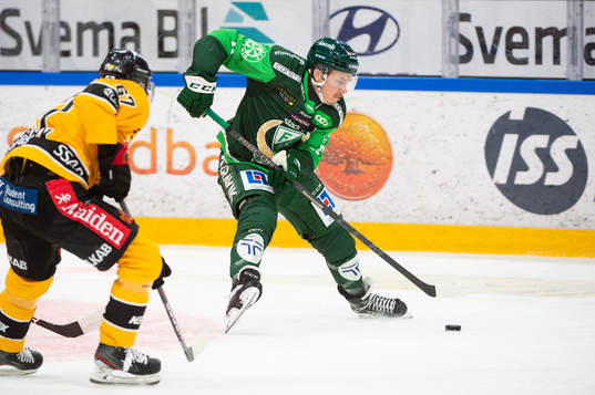 Luleås Linus Omark och Färjestads Joakim Nygård