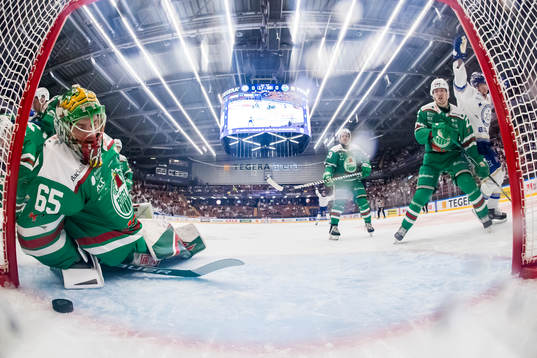Rögles målvakt Christoffer Rifalk deppar