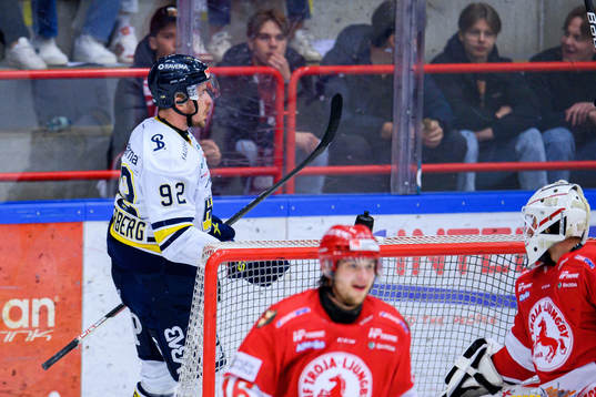 s Pontus Netterberg jublar