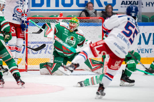 Oskarshamns David Quenneville gör 3-1 bakom Rögles