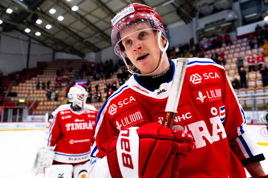 Timrås Sebastian Hartmann jublar