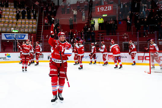Timrås Jens Lööke jublar