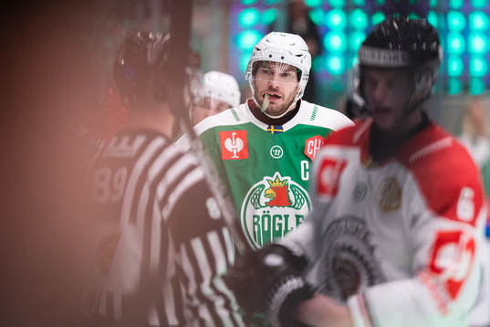 Mattias Sjögren of Rögle celebrates