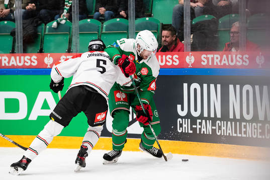 Filip Johansson of Frölunda and Mattias Sjögren of Rögle