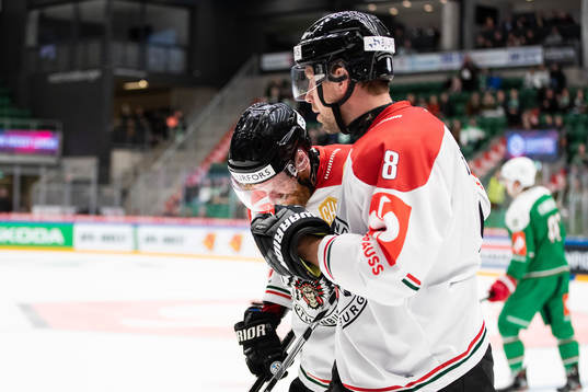 Jens Olsson of Frölunda in pain