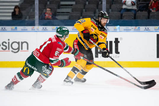 Frölundas Ryan Lasch och Luleås Daniel Sondell