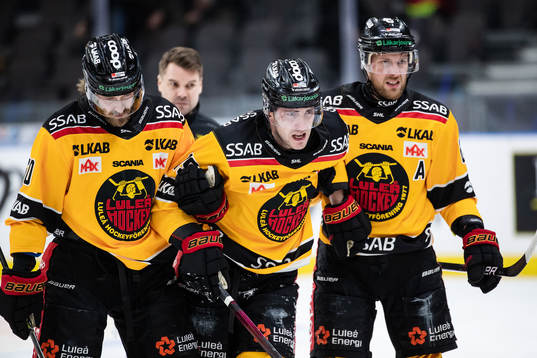 Luleås Konstantin Komarek har ont