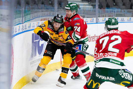 Luleås Linus Omark och Frölundas Andreas Borgman