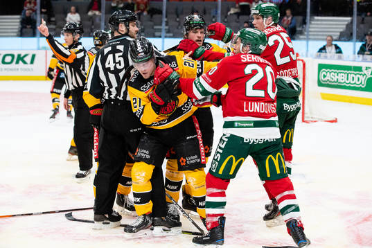 Frölundas Joel Lundqvist och Luleås Juhani Tyrväinen