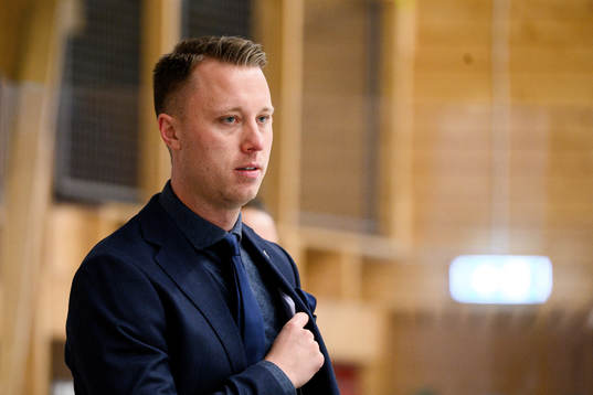 s tränare Joakim Engström