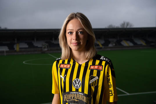 Häckens nyförvärv Lisa Löwing