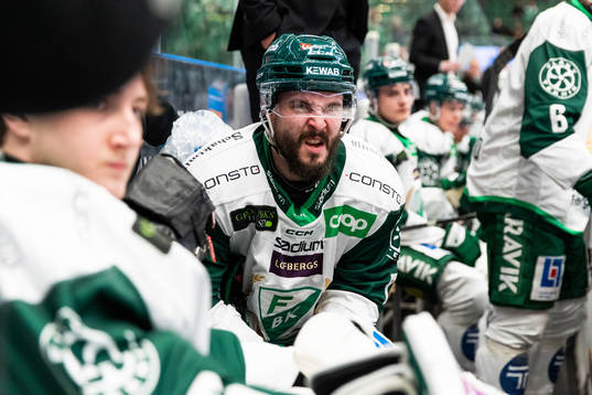 Färjestads Jesse Virtanen har ont