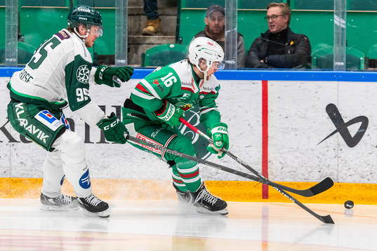 Färjestads Jacob de la Rose och Rögles Lucas
