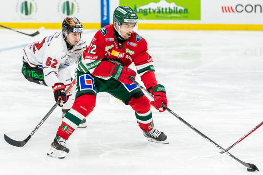 Örebros Robert Leino och Frölundas Patrik Carlsson