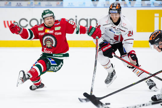Frölundas Ryan Lasch och Örebros Jani Lajunen