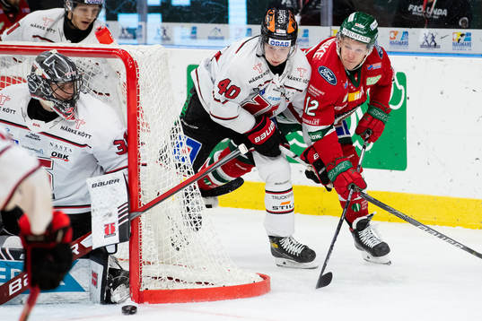 Örebros Elias Ekström och Frölundas Max Friberg