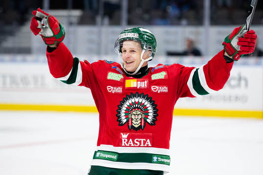 Frölundas Max Friberg jublar
