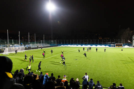 Herrarnas A-lag spelar tvåmål