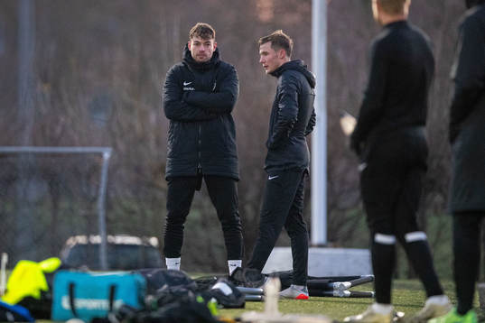 Fystränare och fysioterapeut Sebastian Ceder och Melker