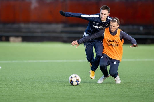 IFK Göteborgs Noah Alexandersson och Anton Kurochkin